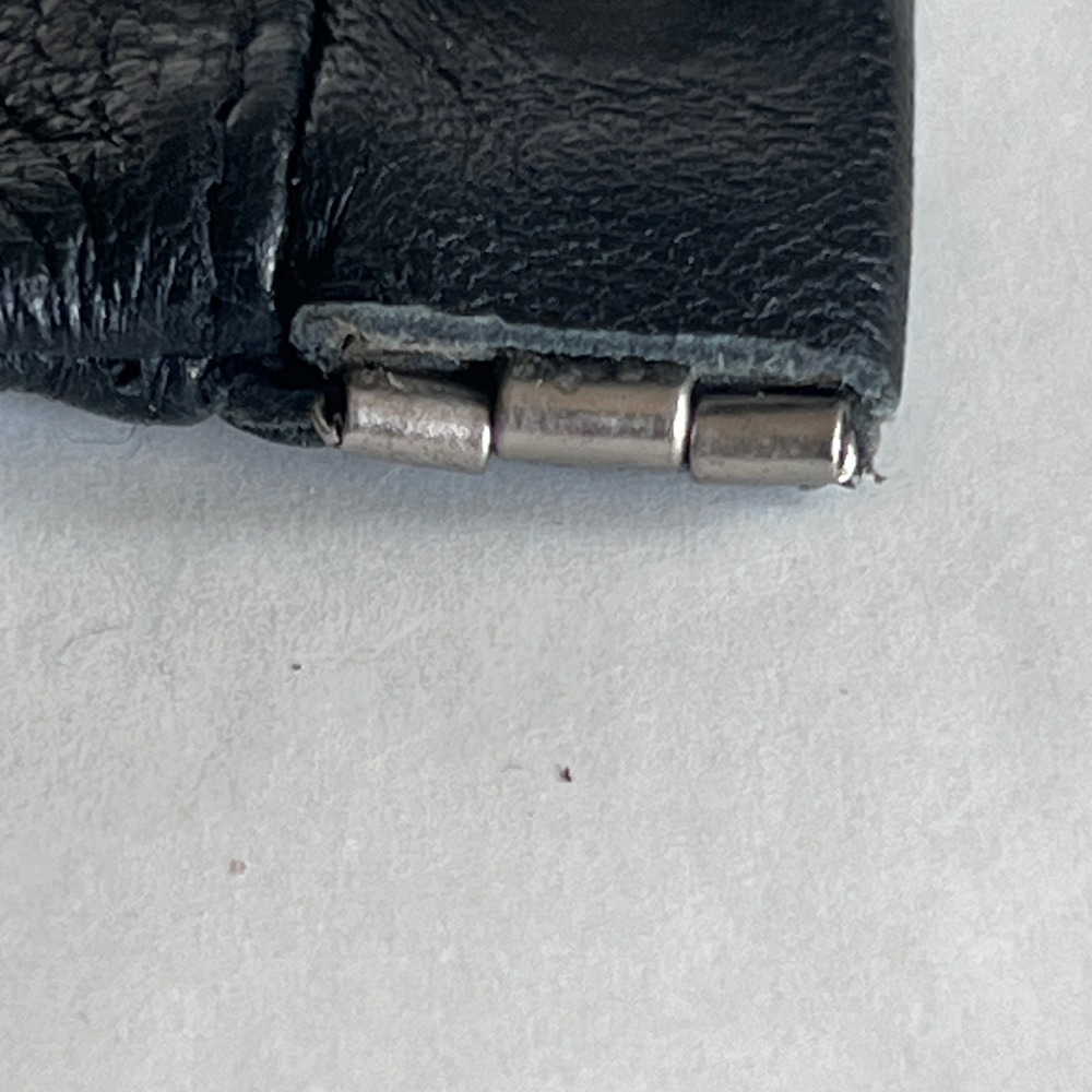 Black Leather Squeeze Coin Purse Embossed Euro Logo Small Change Pouch - Picture 7 of 7